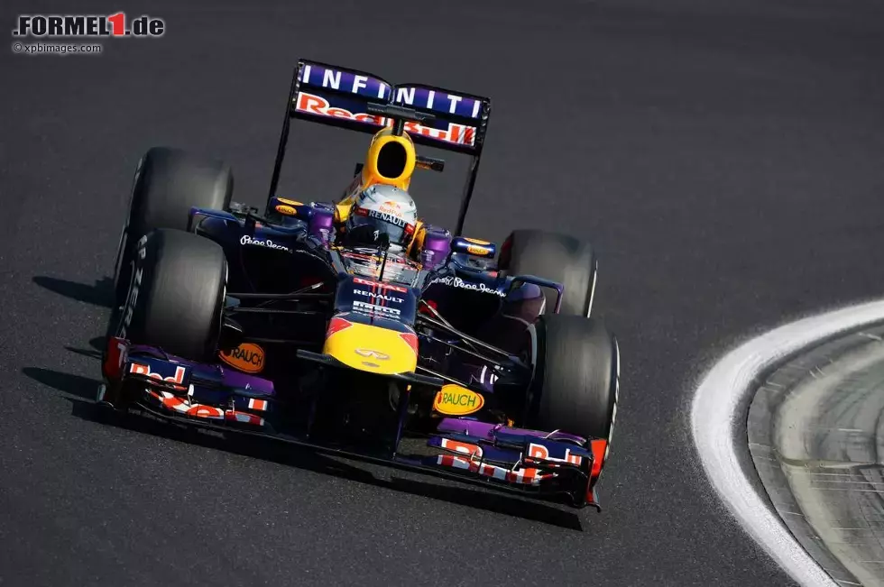 Foto zur News: Sebastian Vettel (Red Bull)