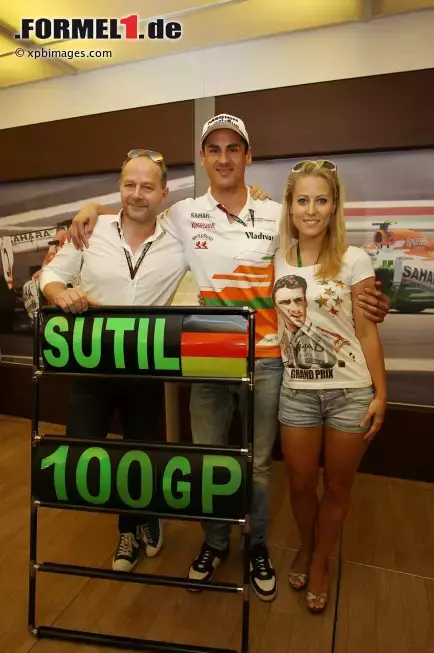 Foto zur News: Adrian Sutil (Force India) fährt einen 100. Grand Prix