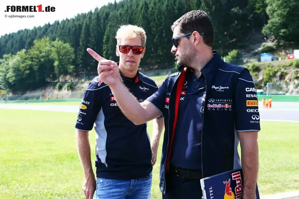 Foto zur News: Sebastian Vettel (Red Bull)