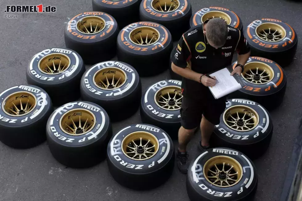 Foto zur News: Romain Grosjean (Lotus)