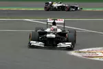 Foto zur News: Pastor Maldonado vor Valtteri Bottas (Williams)