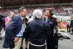 Foto zur News: Bernie Ecclestone und Christian Horner