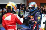 Foto zur News: Fernando Alonso (Ferrari) und Sebastian Vettel (Red Bull)