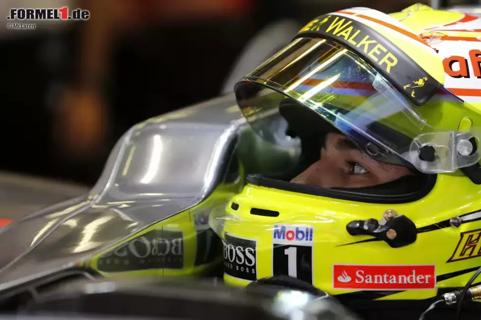 Foto zur News: Sergio Perez (McLaren)