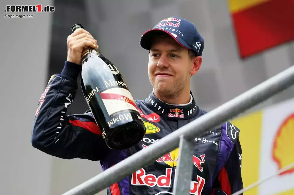 Foto zur News: Sebastian Vettel (Red Bull)