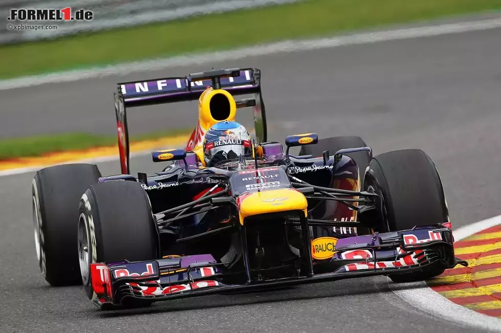 Foto zur News: Sebastian Vettel (Red Bull)