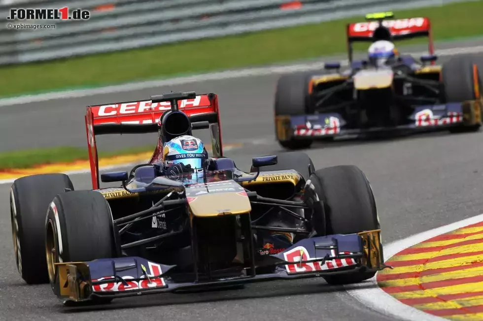 Foto zur News: Jean-Eric Vergne (Toro Rosso) und Daniel Ricciardo (Toro Rosso)