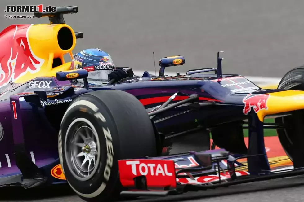 Foto zur News: Sebastian Vettel (Red Bull)