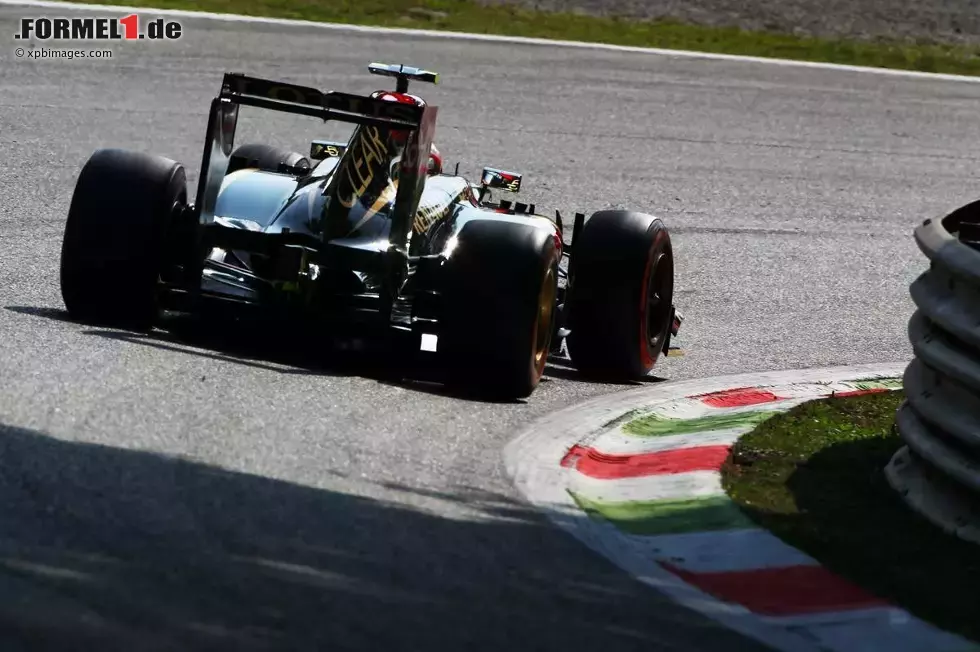 Foto zur News: Romain Grosjean (Lotus)