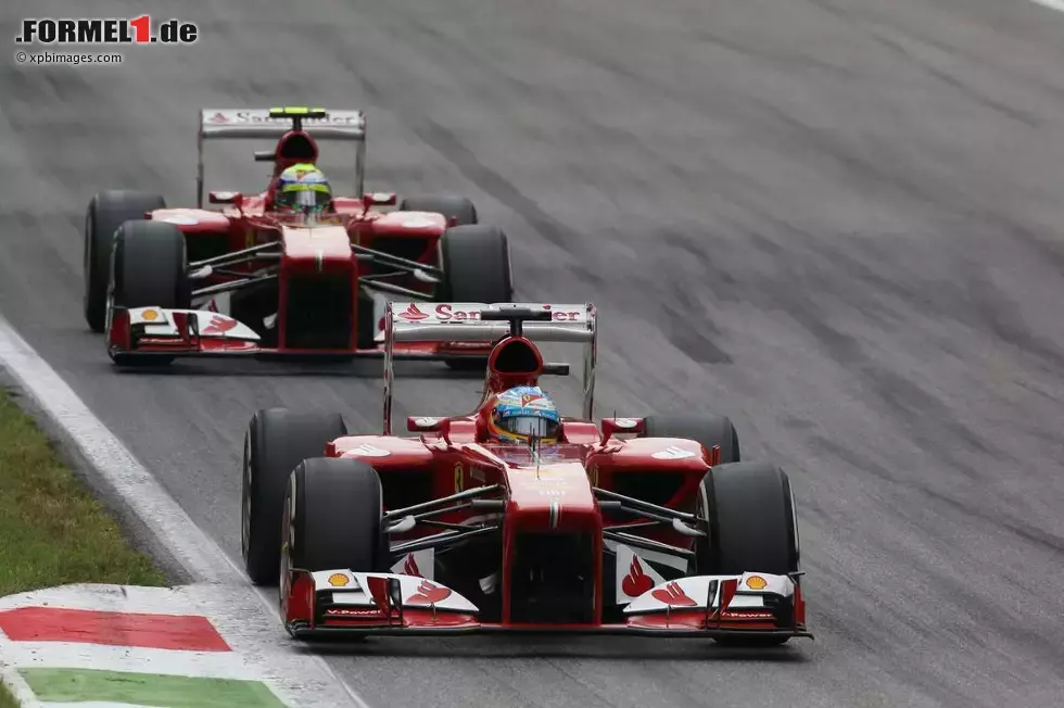 Foto zur News: Fernando Alonso (Ferrari) und Felipe Massa (Ferrari)