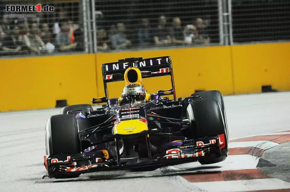 Foto zur News: Sebastian Vettel (Red Bull)