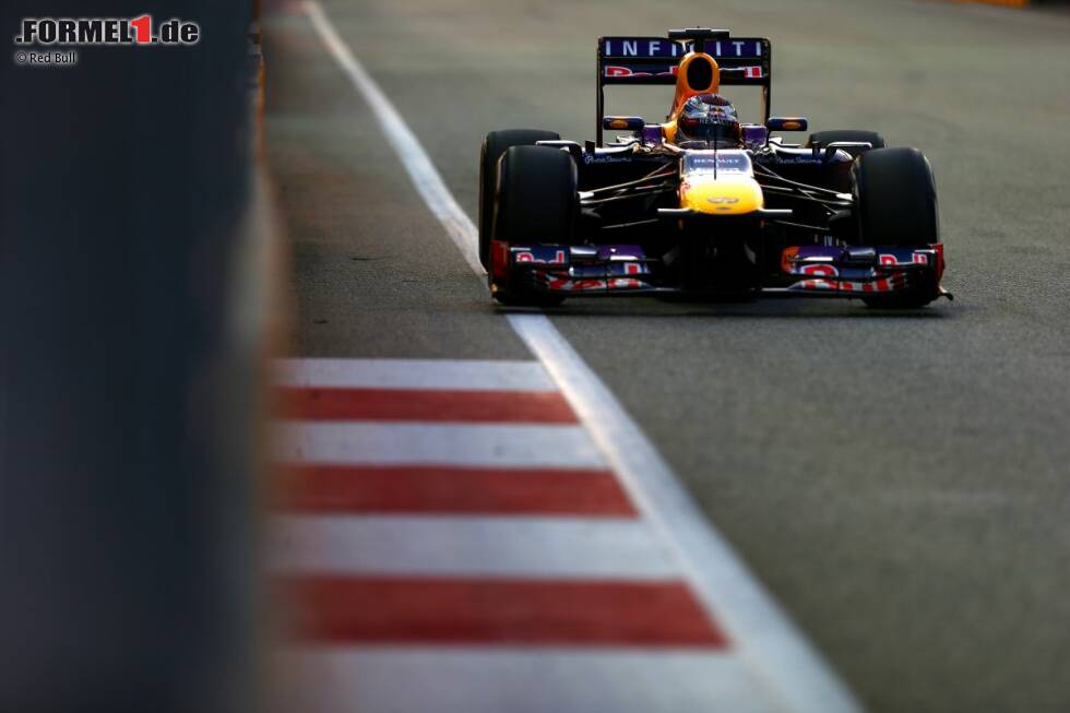 Foto zur News: Sebastian Vettel (Red Bull)