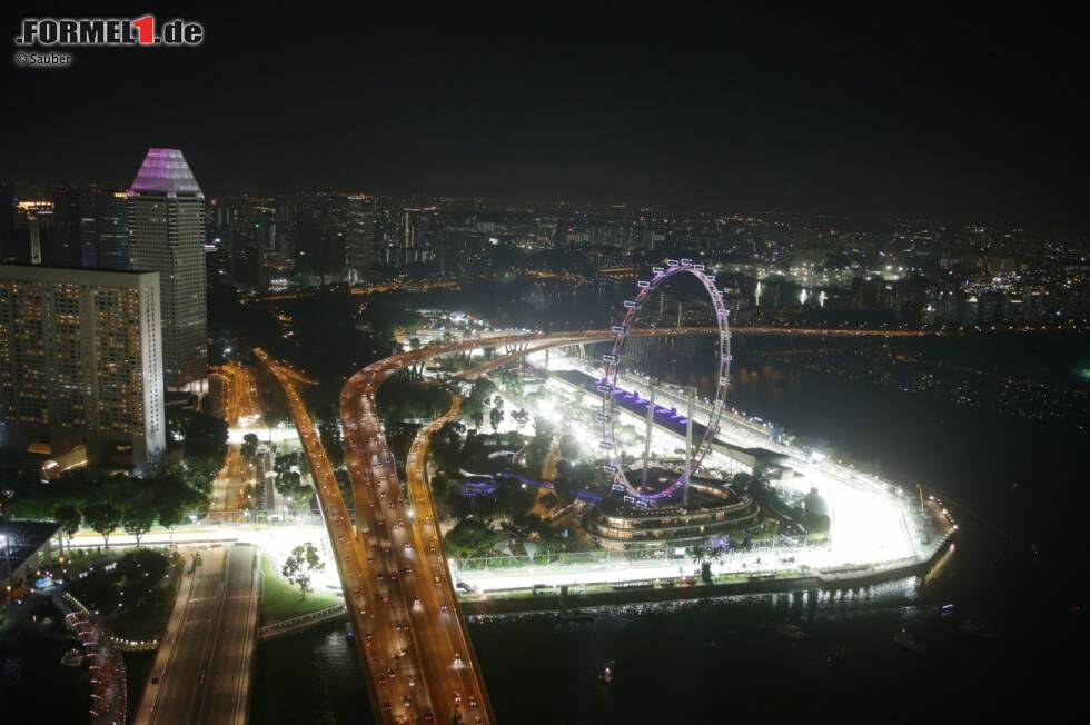 Foto zur News: Singapur bei Nacht