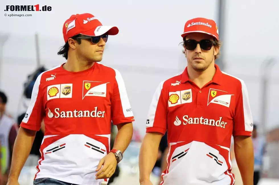 Foto zur News: Felipe Massa (Ferrari) und Fernando Alonso (Ferrari)