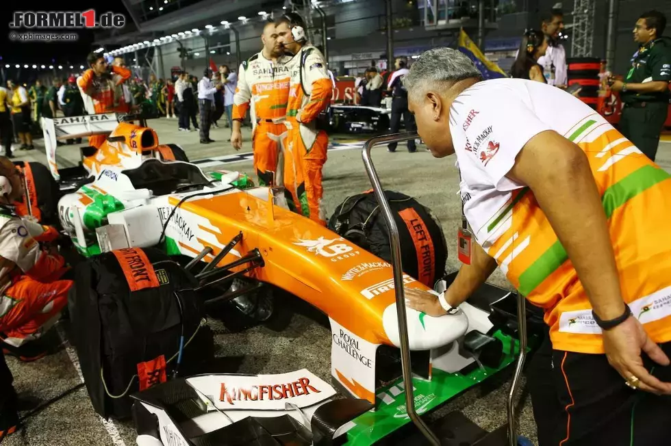 Foto zur News: Vijay Mallya und Paul di Resta (Force India)