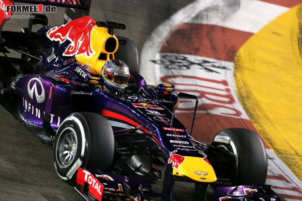 Foto zur News: Sebastian Vettel (Red Bull)