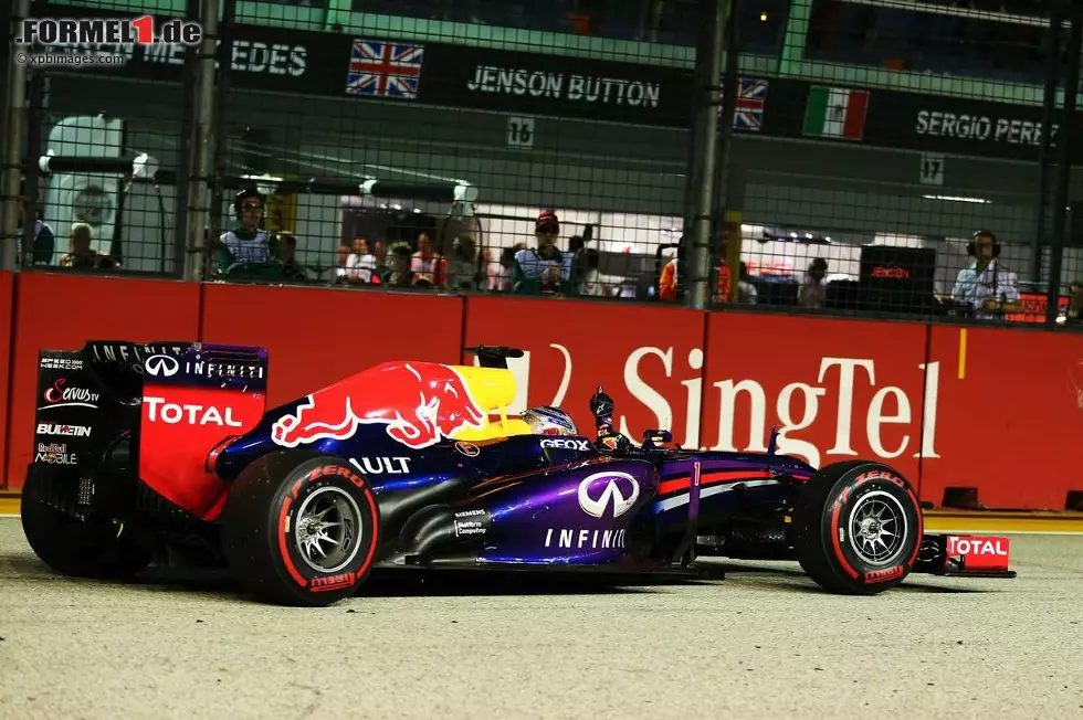 Foto zur News: Sebastian Vettel (Red Bull)