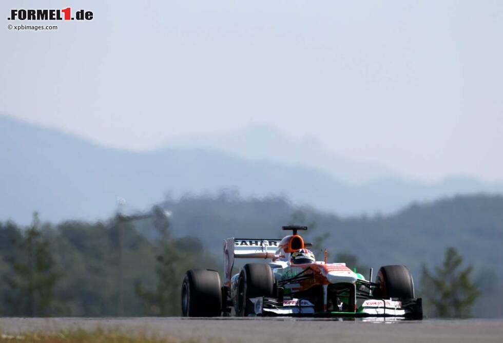 Foto zur News: James Calado durfte zum zweiten Mal im Force India am Freitag fahren.