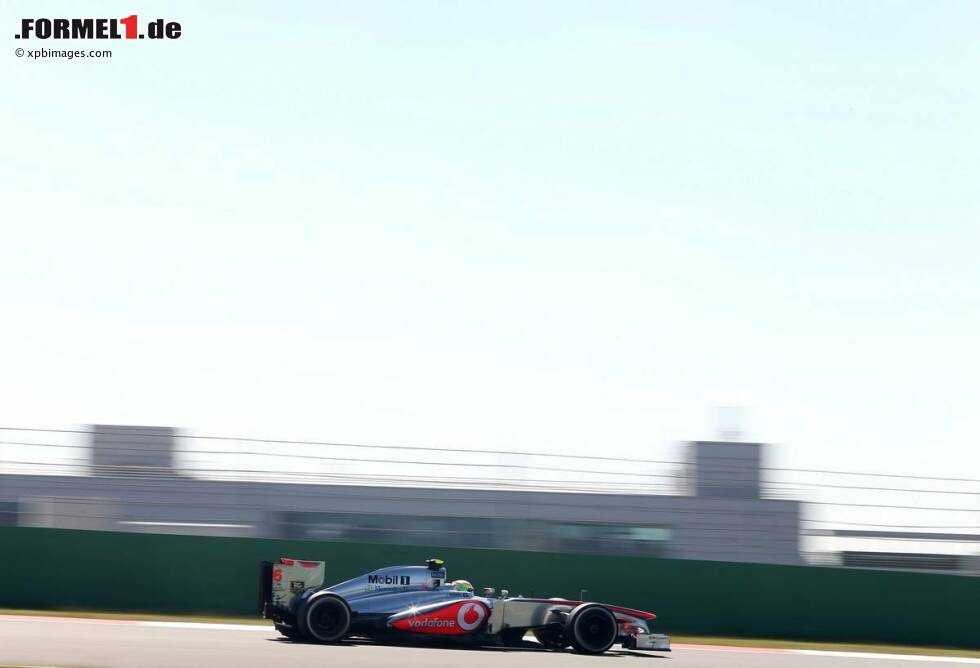 Foto zur News: Sergio Perez (McLaren)