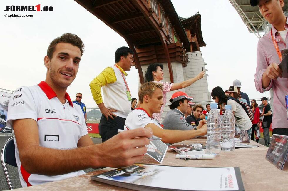 Foto zur News: Jules Bianchi (Marussia) und Max Chilton (Marussia)