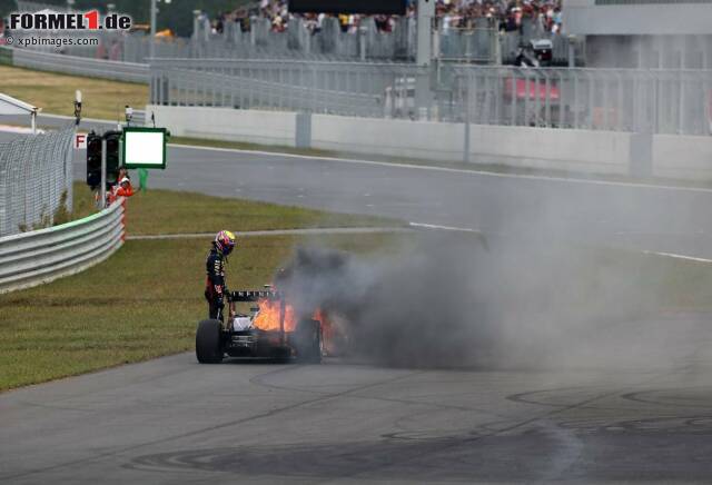 Foto zur News: ...fing Feuer und wurde dabei...