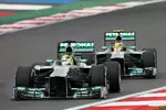 Foto zur News: Nico Rosberg (Mercedes) und Lewis Hamilton (Mercedes)