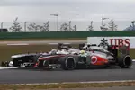 Foto zur News: Pastor Maldonado (Williams) und Sergio Perez (McLaren)