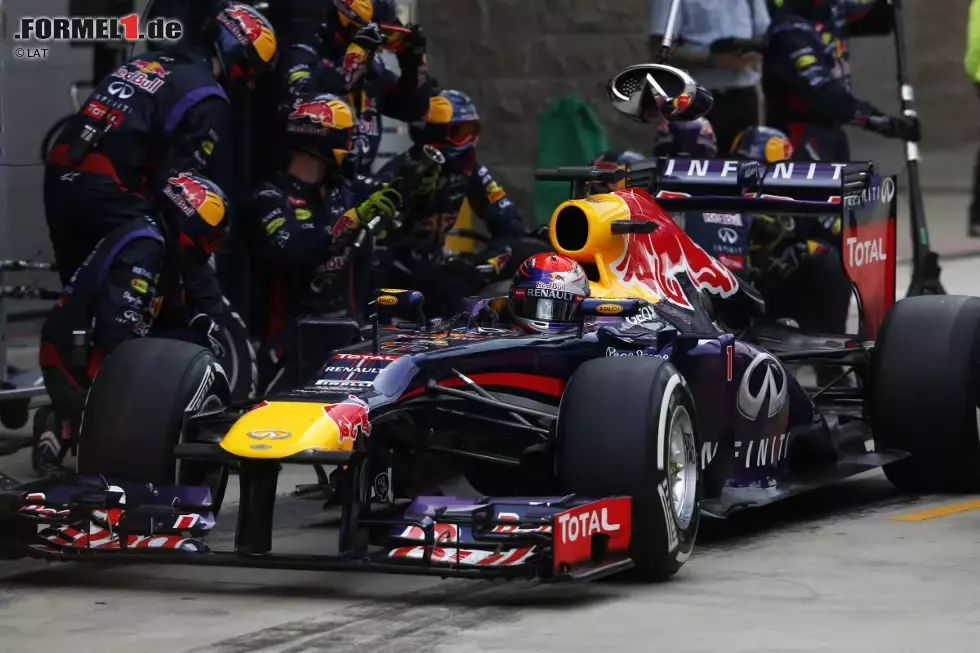 Foto zur News: Sebastian Vettel (Red Bull)