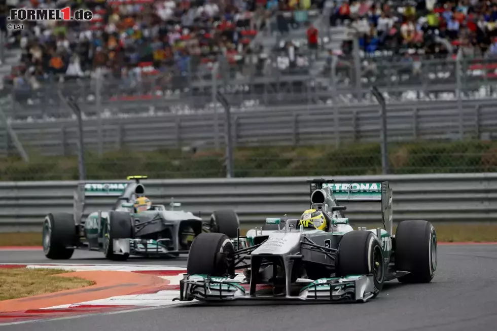 Foto zur News: Nico Rosberg (Mercedes) und Lewis Hamilton (Mercedes)