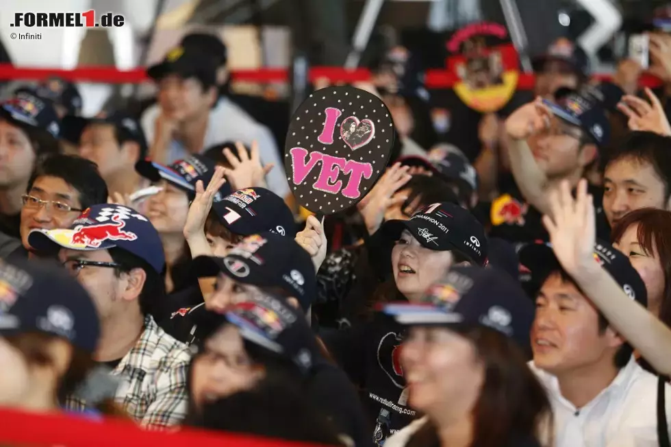 Foto zur News: Pfiffe und Buhrufe musste Sebastian Vettel in Japan nicht erwarten