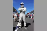 Foto zur News: Origineller Fan: The Stig aus der BBC-TV-Show Top Gear