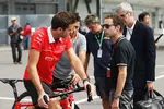 Foto zur News: Jules Bianchi (Marussia) mit Manager Nicolas Todt