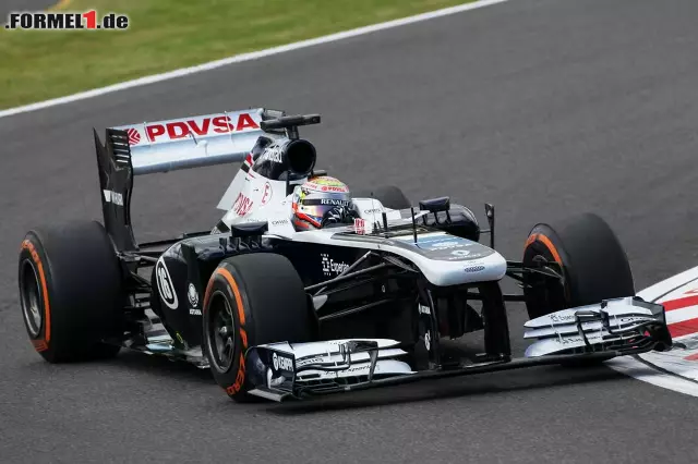 Foto zur News: Auch Pastor Maldonado setzte seinen Williams in die Reifenstapel - wie auch Sergio Perez im McLaren, der ebenfalls den angeschlagenen Arm kühlen musste