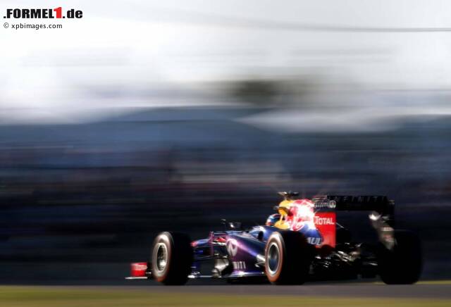 Foto zur News: Während Vettel vorn landete, jagte Teamkollege Mark Webber mit 0,168 Sekunden knapp dahinter auf den zweiten Rang