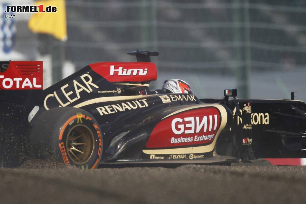 Foto zur News: Kimi Räikkönen (Lotus) mit einem Dreher