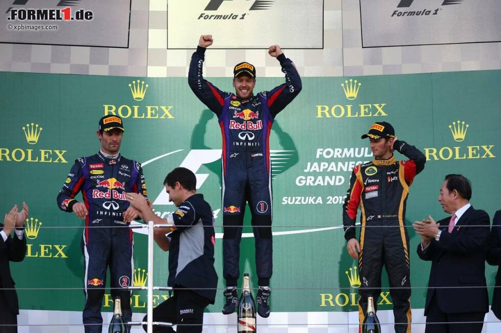 Foto zur News: Sebastian Vettel (Red Bull), Mark Webber (Red Bull) und Romain Grosjean (Lotus)