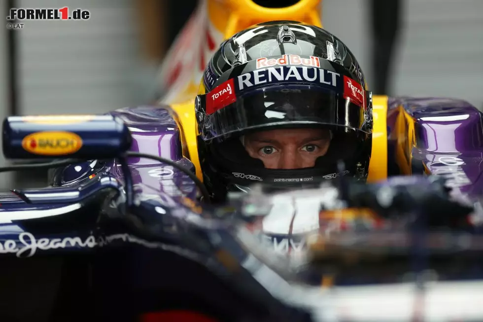 Foto zur News: Sebastian Vettel (Red Bull)