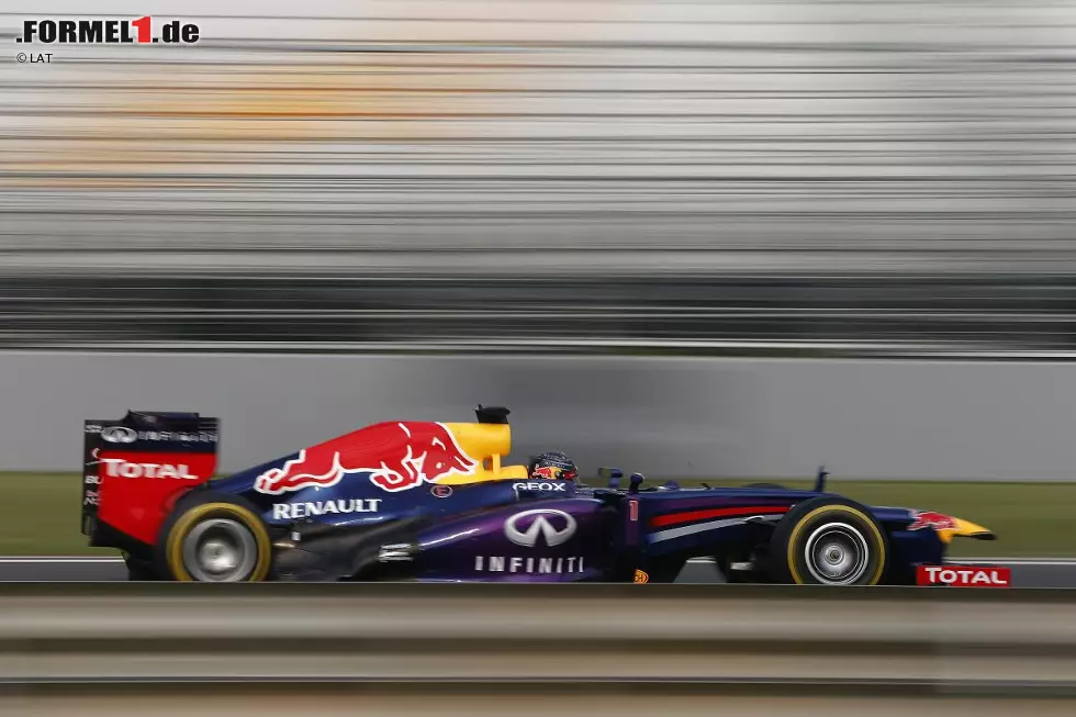 Foto zur News: Sebastian Vettel (Red Bull)