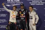 Foto zur News: Mark Webber (Red Bull), Sebastian Vettel (Red Bull) und Nico Rosberg (Mercedes)