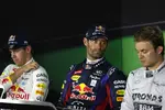 Foto zur News: Mark Webber (Red Bull), Sebastian Vettel (Red Bull) und Nico Rosberg (Mercedes)