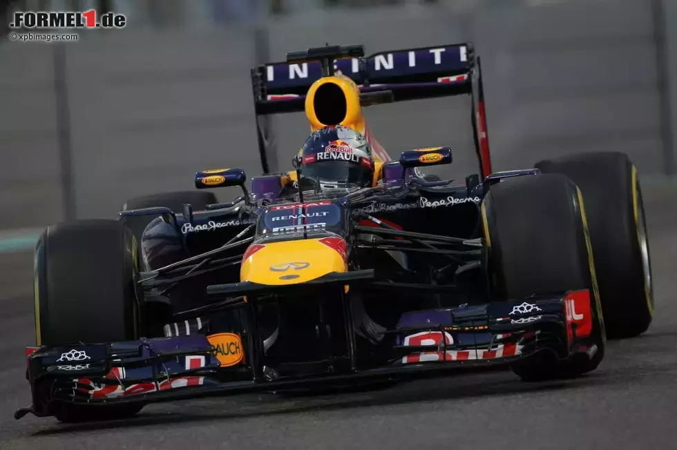 Foto zur News: Sebastian Vettel (Red Bull)