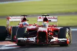 Foto zur News: Felipe Massa (Ferrari) und Fernando Alonso (Ferrari)