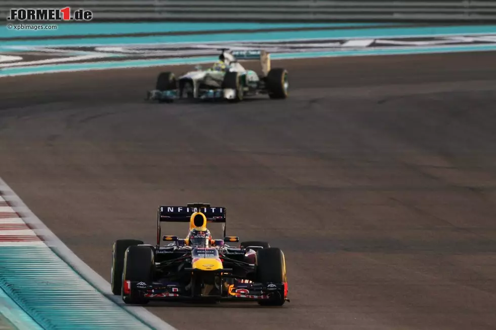 Foto zur News: Sebastian Vettel (Red Bull)