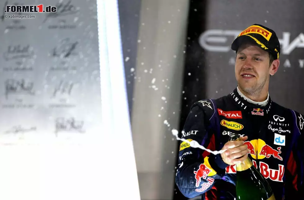 Foto zur News: Sebastian Vettel (Red Bull)