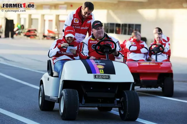 Foto zur News: Felipe Massa war nicht so langsam unterwegs wie mit diesem Gefährt. Aber für die Top 10 reichte es dennoch nicht. Der Paulista belegte mit 1,633 Sekunden Abstand Position 12.