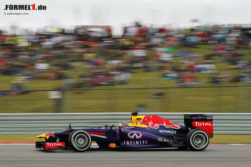 Foto zur News: Sebastian Vettel (Red Bull)