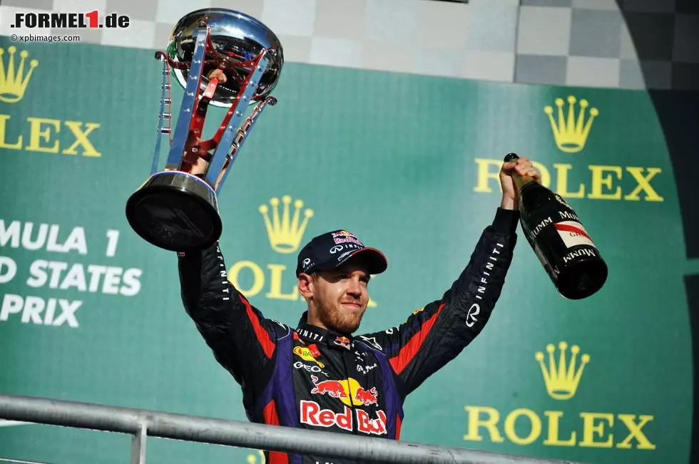 Foto zur News: Sebastian Vettel (Red Bull)