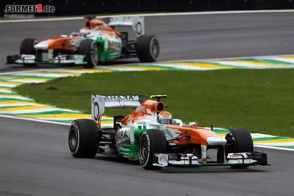 Foto zur News: Adrian Sutil (Force India) und Paul di Resta (Force India)