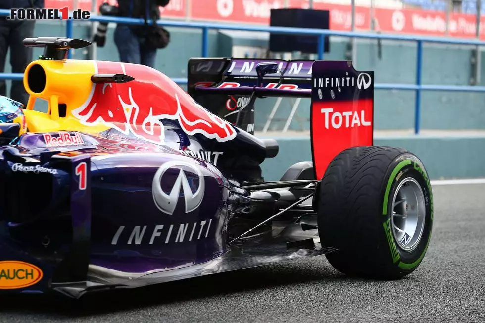 Foto zur News: Sebastian Vettel (Red Bull)