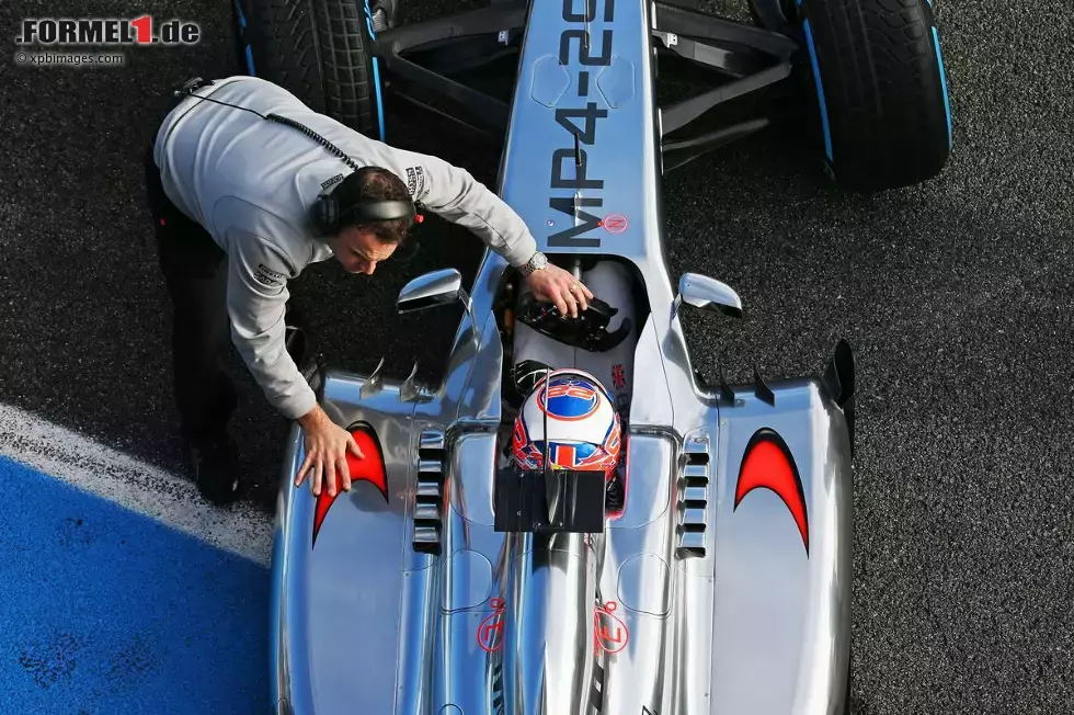 Foto zur News: Jenson Button (McLaren)